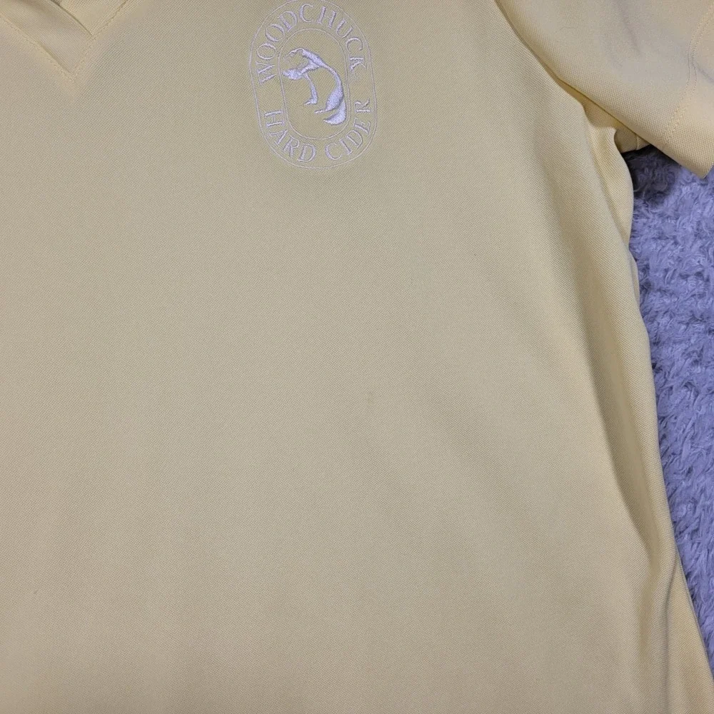 Nike Golf‎ Polo Shirt Womens Large Yellow  V Neck Dri-FIT Woodchuck Hard Cider